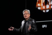 梦见搓澡英伟达CEO黄仁勋：预计欧洲AI算力将在未来两年增长10倍